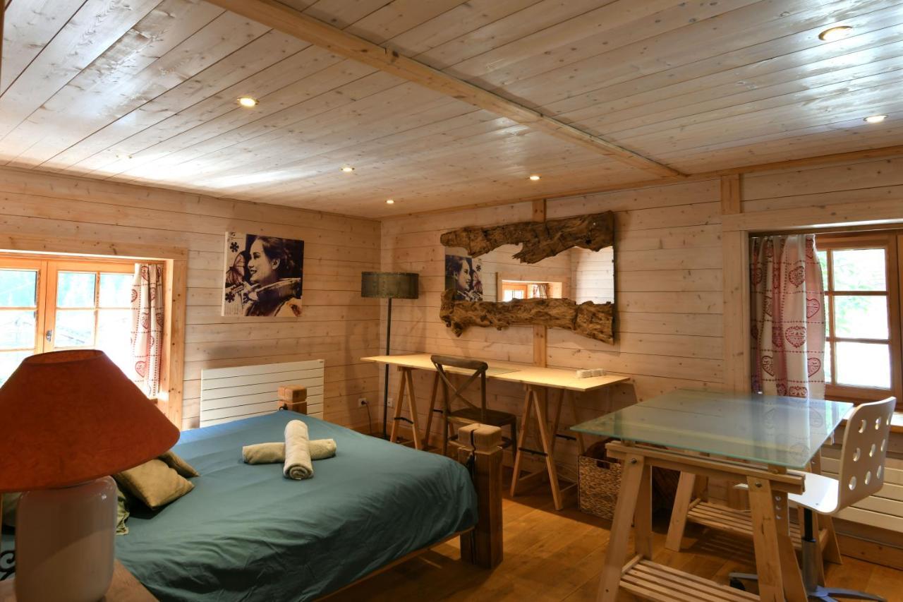 Le Vallorcin, Chalet Le Sizeray - Mont Blanc Vallorcine Bagian luar foto